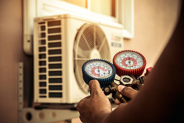 Professional Hvac Maintenance technician working in Roy, WA